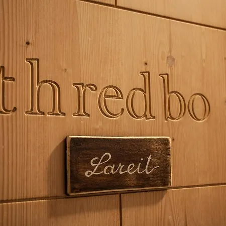 Lareit Lägenhetshotell 3*